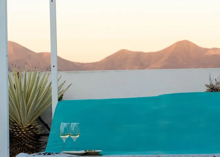 Perla Blanca Willa *