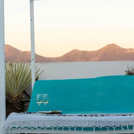 Perla Blanca Villa *